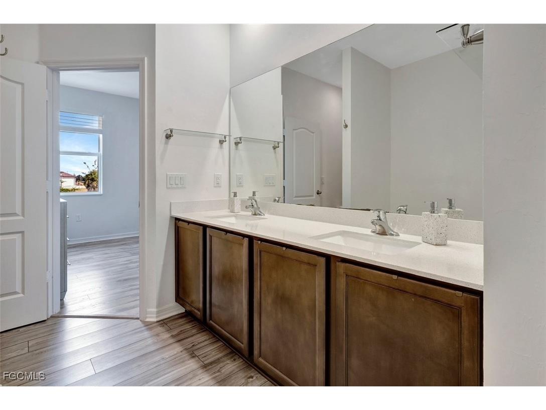 4413 NW 34th Street Cape Coral FL 33993 2026004840 image21
