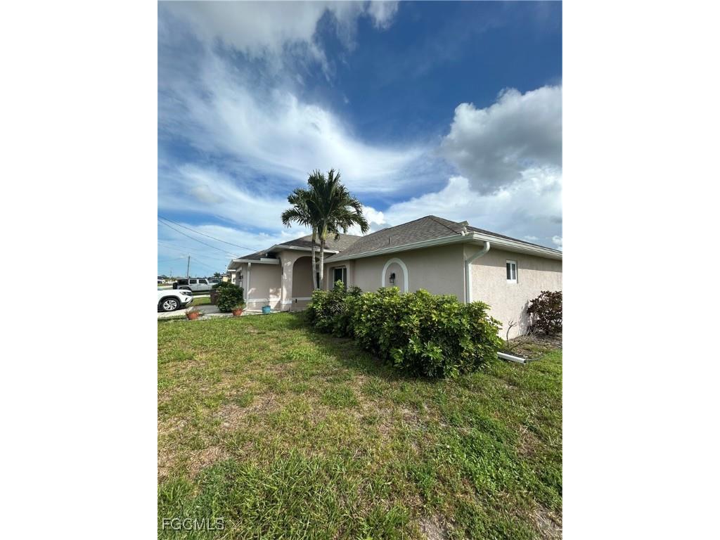 4414 NW 32nd Terrace Cape Coral FL 33993 2025013567 image3