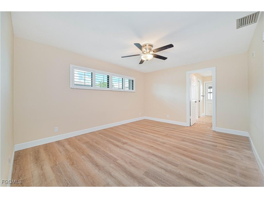 4414 SE 20th Place Cape Coral FL 33904 2025007624 image29