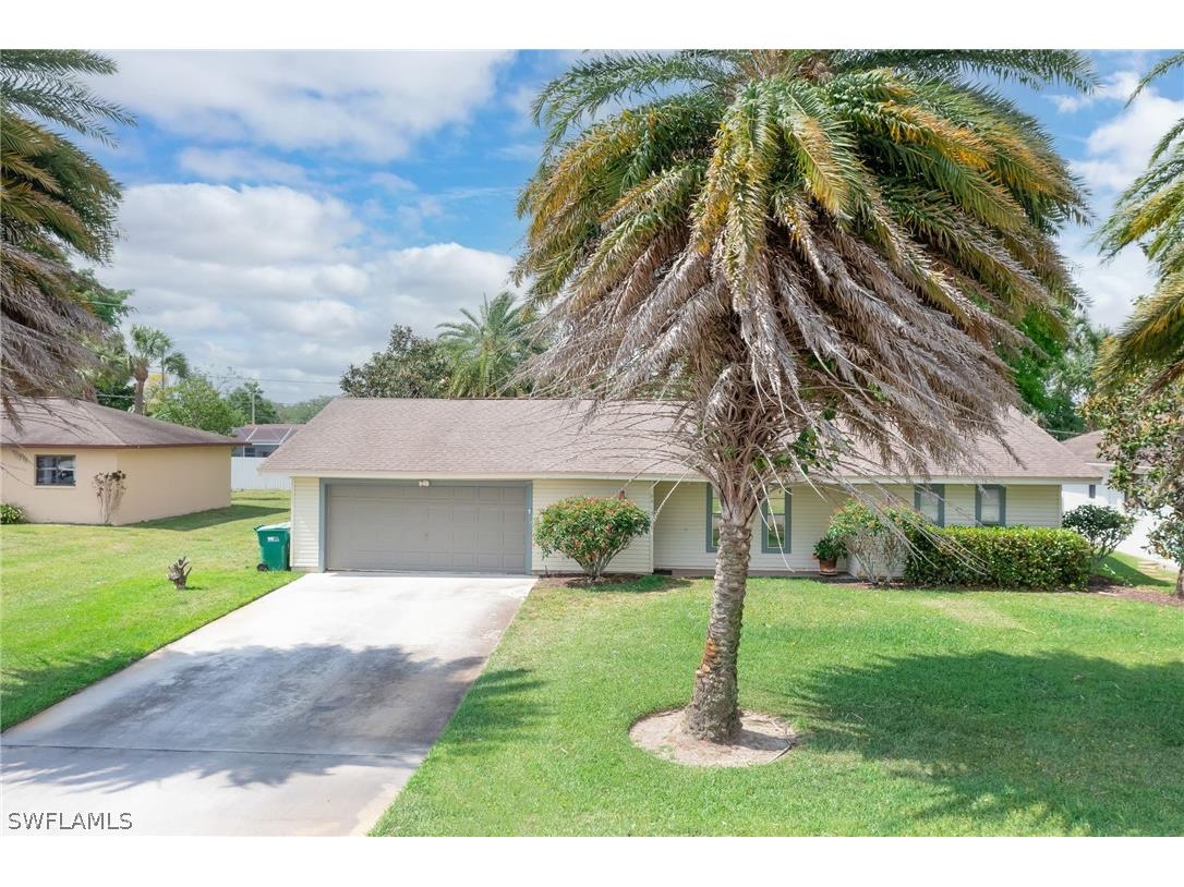 4415 28th Avenue SW Naples FL 34116 224031211 image1
