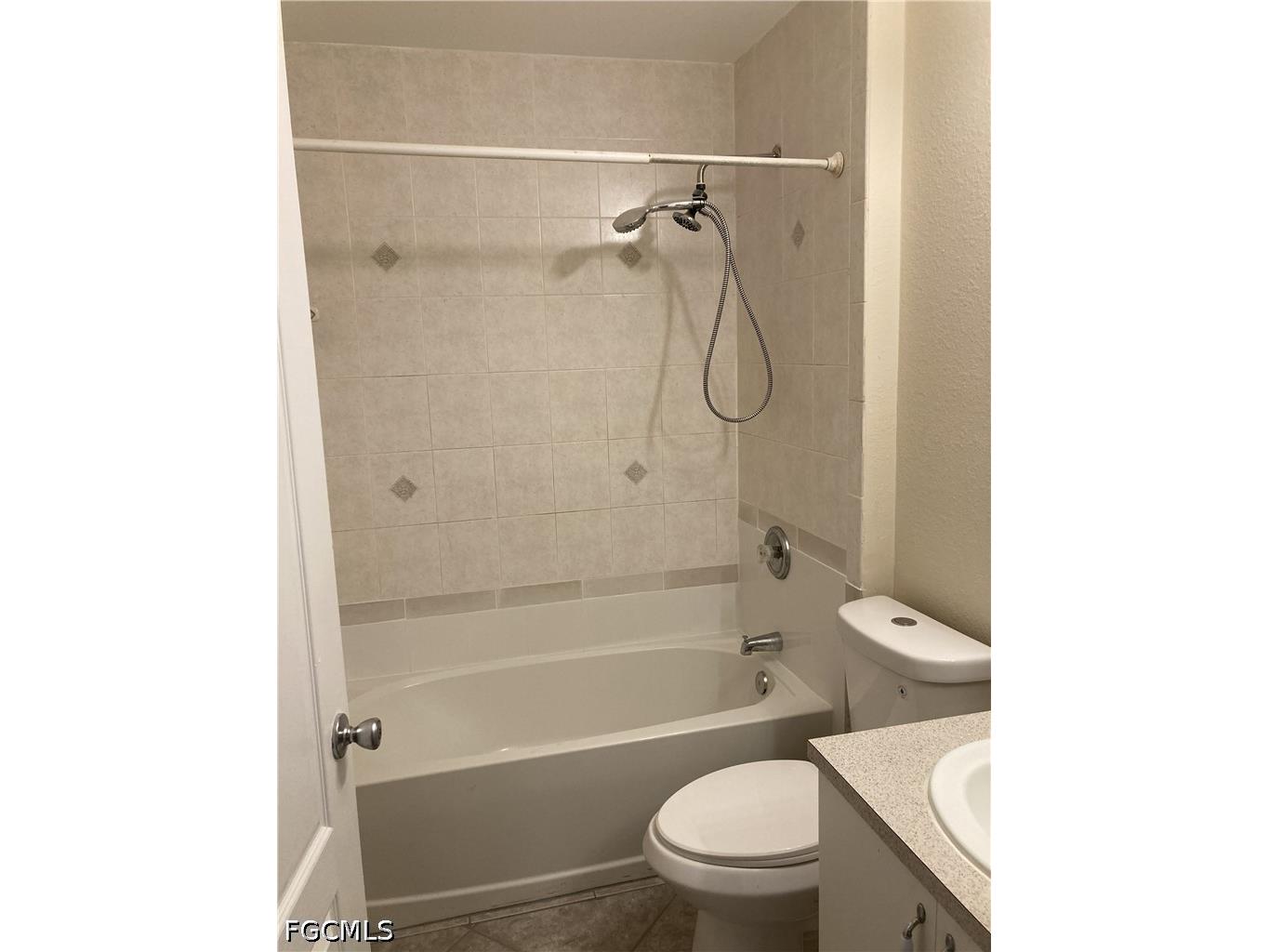 4413 SW 7th Place Cape Coral FL 33914 2026024422 image8