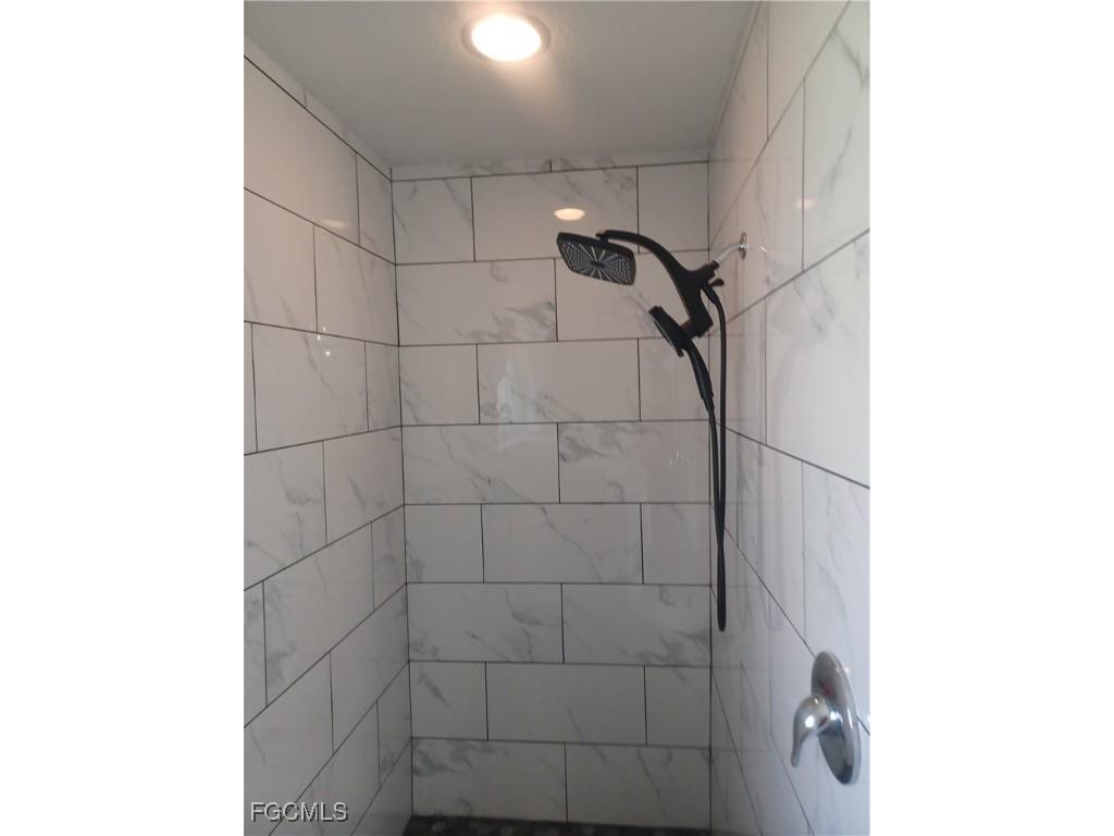 4416 SW 24th Avenue Cape Coral FL 33914 2025015331 image17