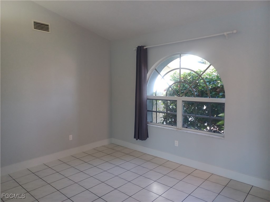 4416 SW 24th Avenue Cape Coral FL 33914 2025015331 image8