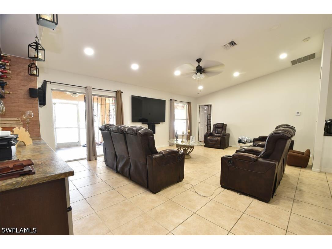 4417 29th Street SW Lehigh Acres FL 33973 226022394 image5