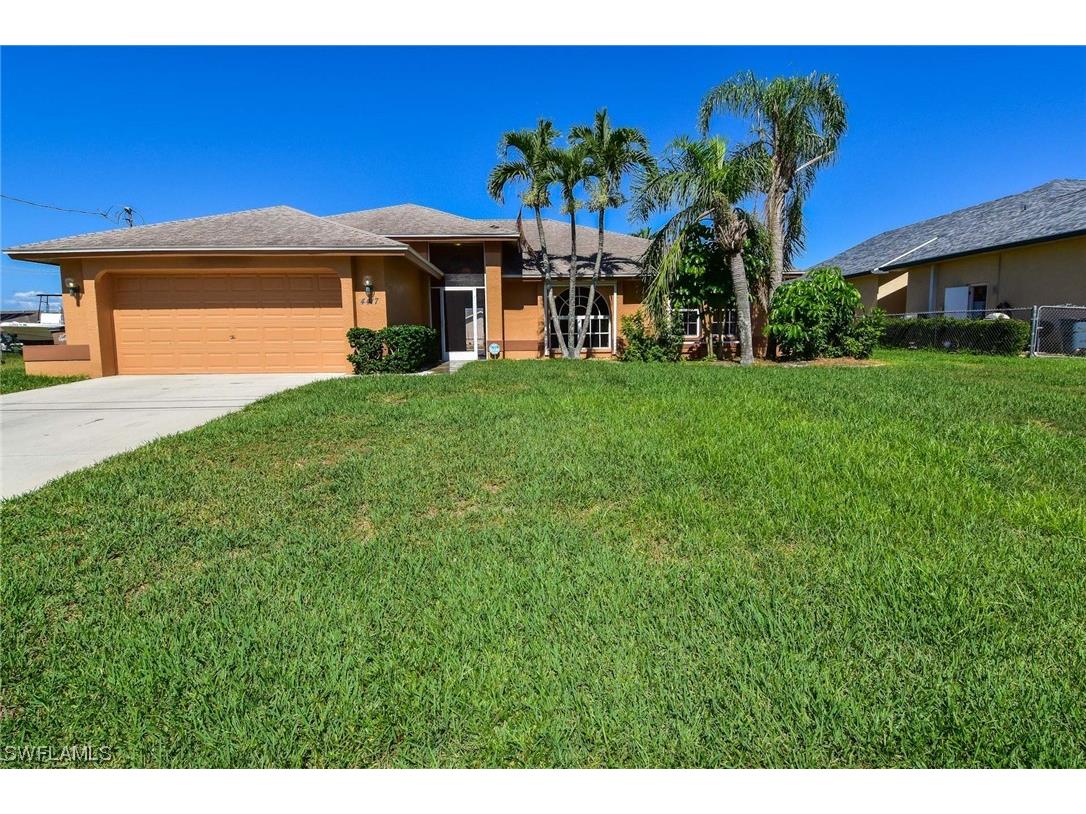 4417 SW 5th Place Cape Coral FL 33914 223038573 image1
