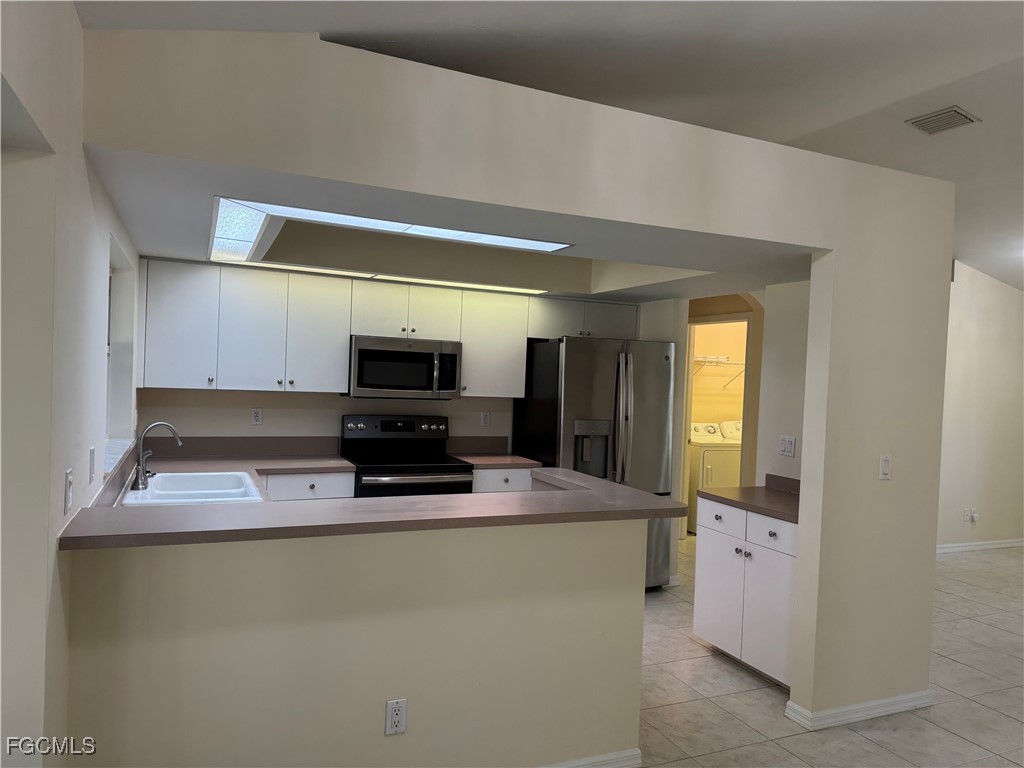 4417 SW 6th Place Cape Coral FL 33914 2025021810 image8