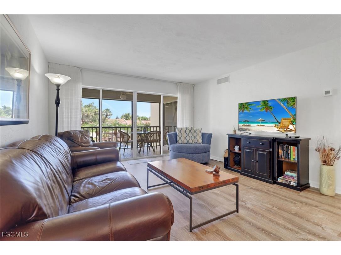 4417 Spanker Court #2A Fort Myers FL 33919 2025004069 image10