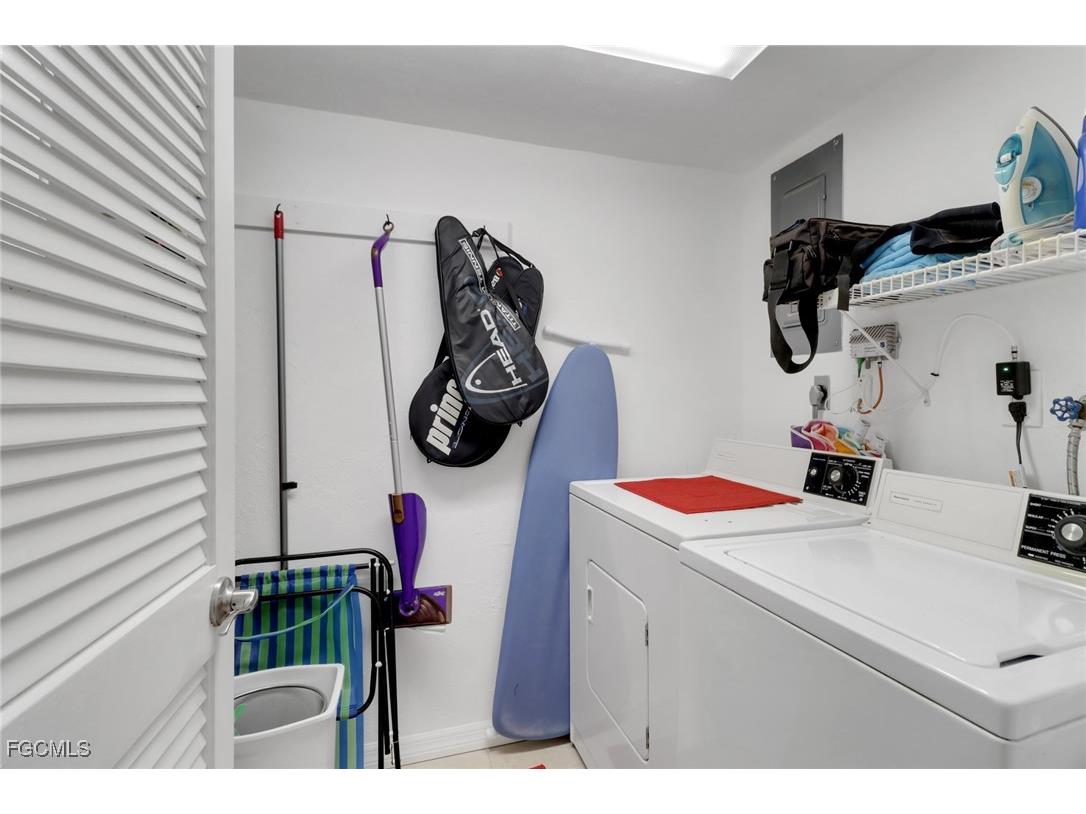 4417 Spanker Court #2A Fort Myers FL 33919 2025004069 image21