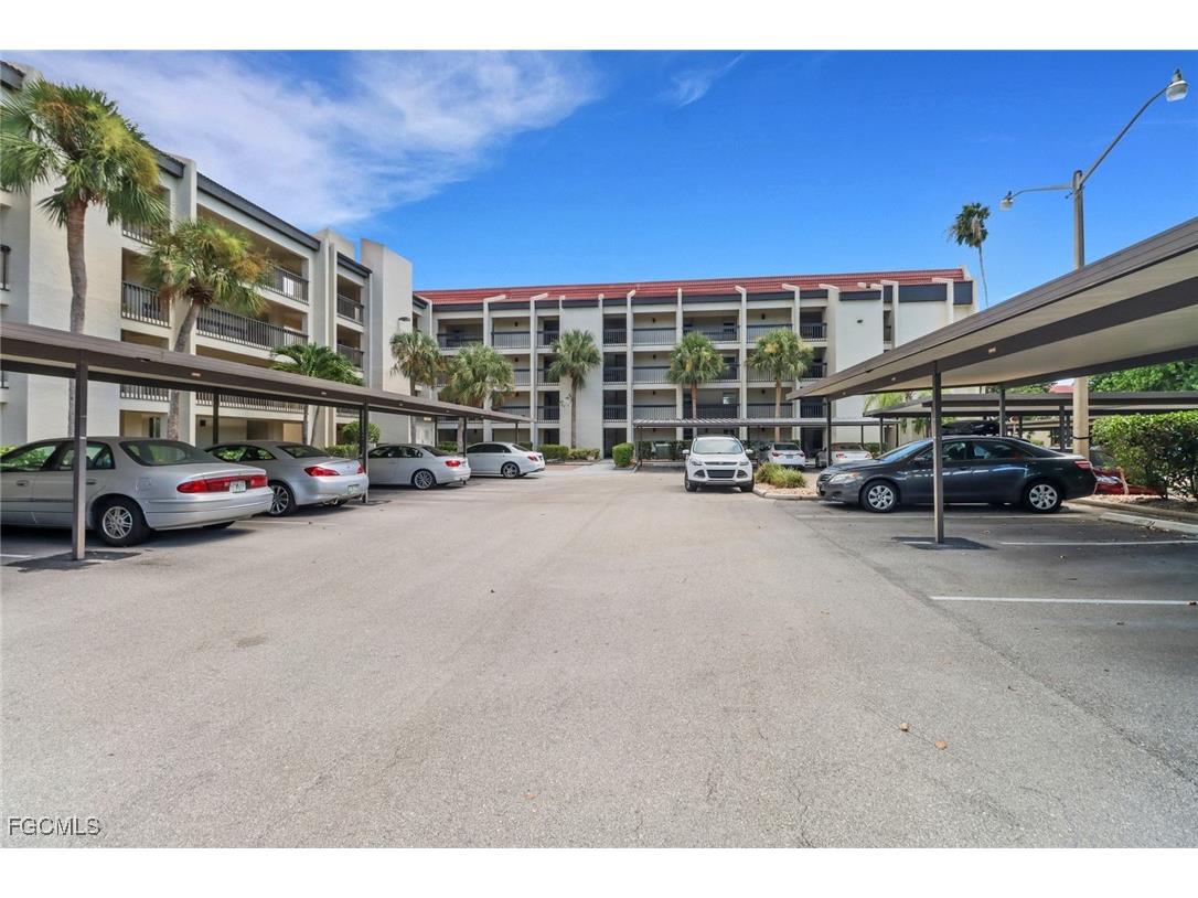 4417 Spanker Court #2A Fort Myers FL 33919 2025004069 image24