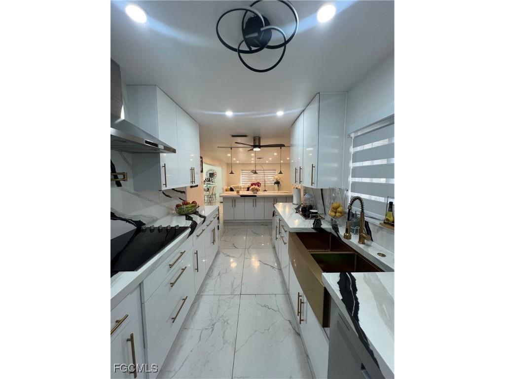 4418 Orange Grove Boulevard North Fort Myers FL 33903 2025021559 image8