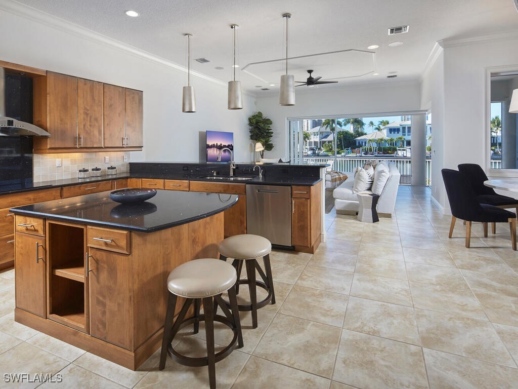 4419 Crayton Road Naples FL 34103 226003747 image10