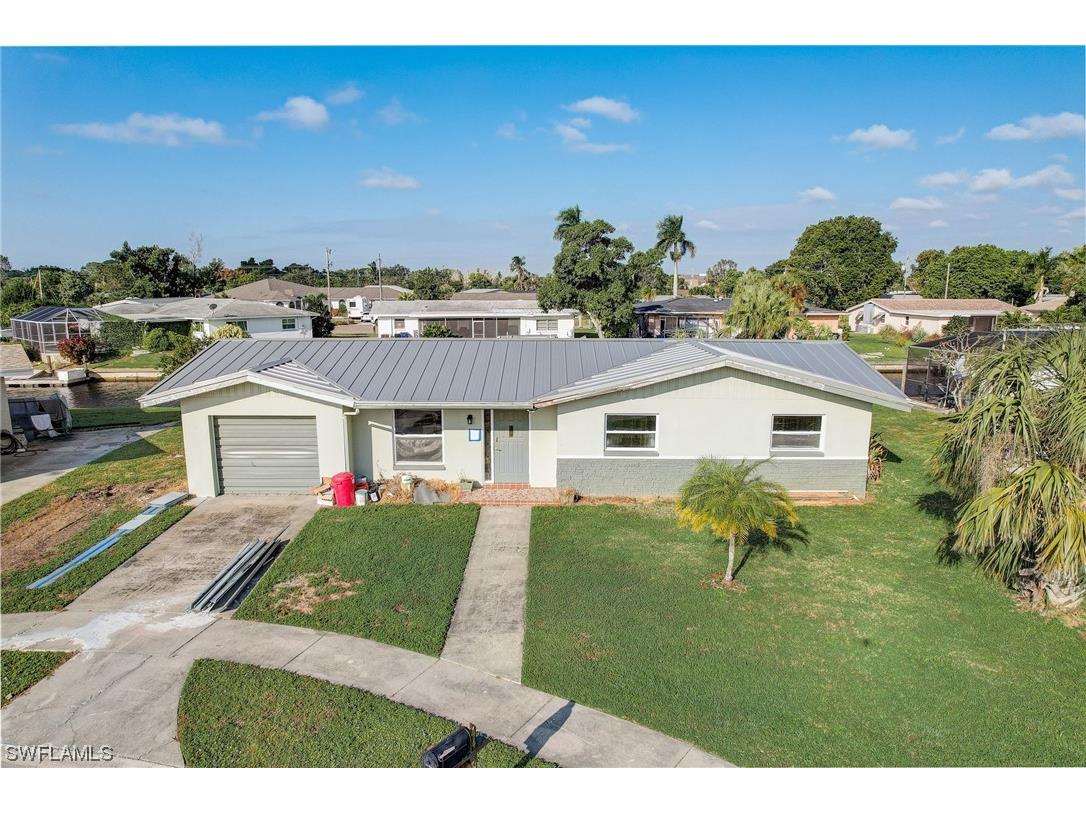 4419 N Bay Circle North Fort Myers FL 33903 223078812 image1