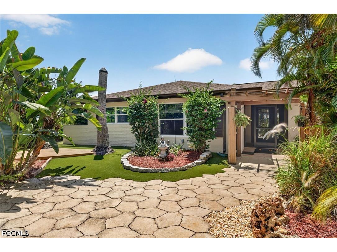 4419 N Pacific Circle North Fort Myers FL 33903 2026022984 image1