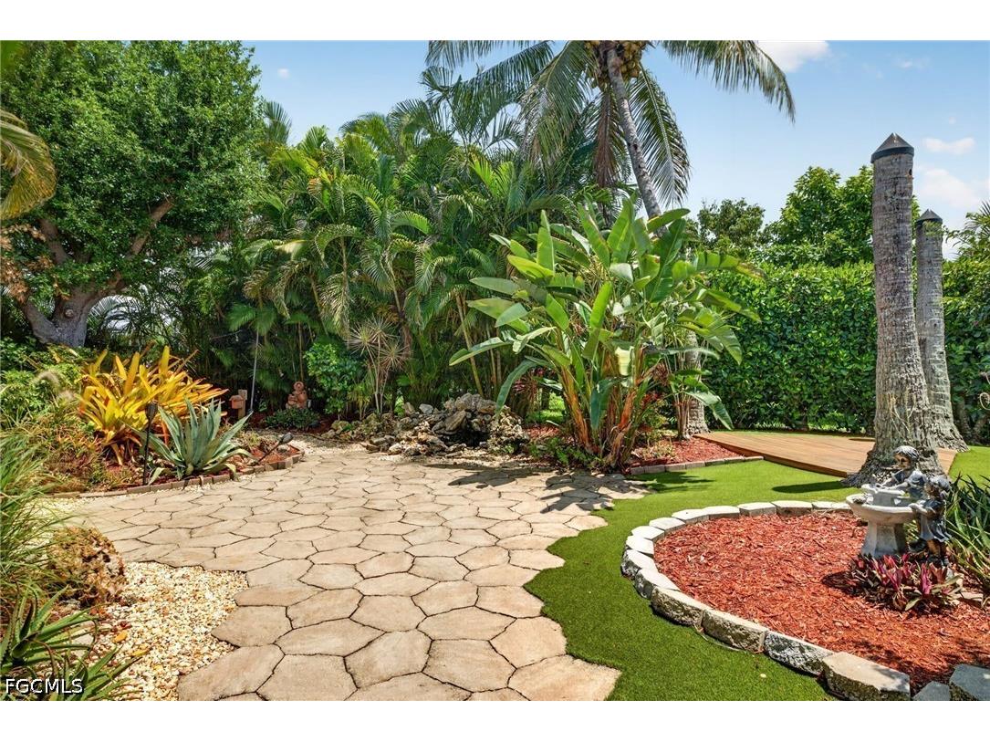4419 N Pacific Circle North Fort Myers FL 33903 2026022984 image2