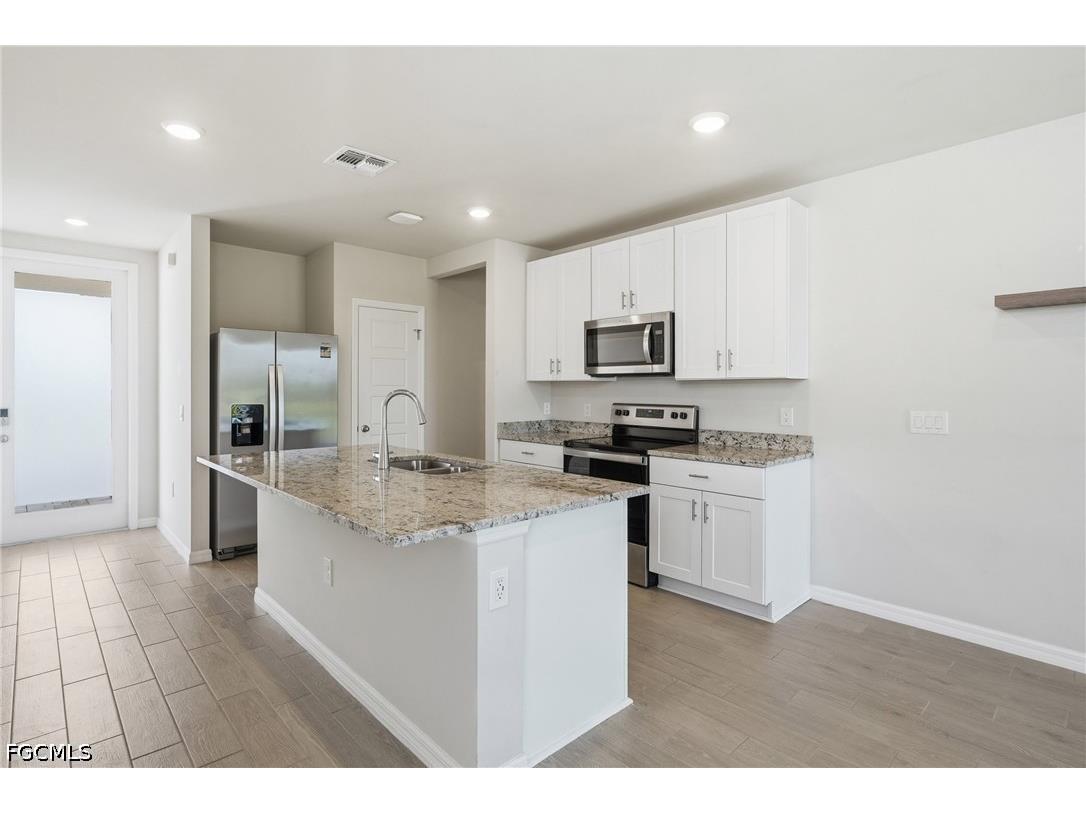 44197 Frontier Drive Punta Gorda FL 33982 2026029088 image1