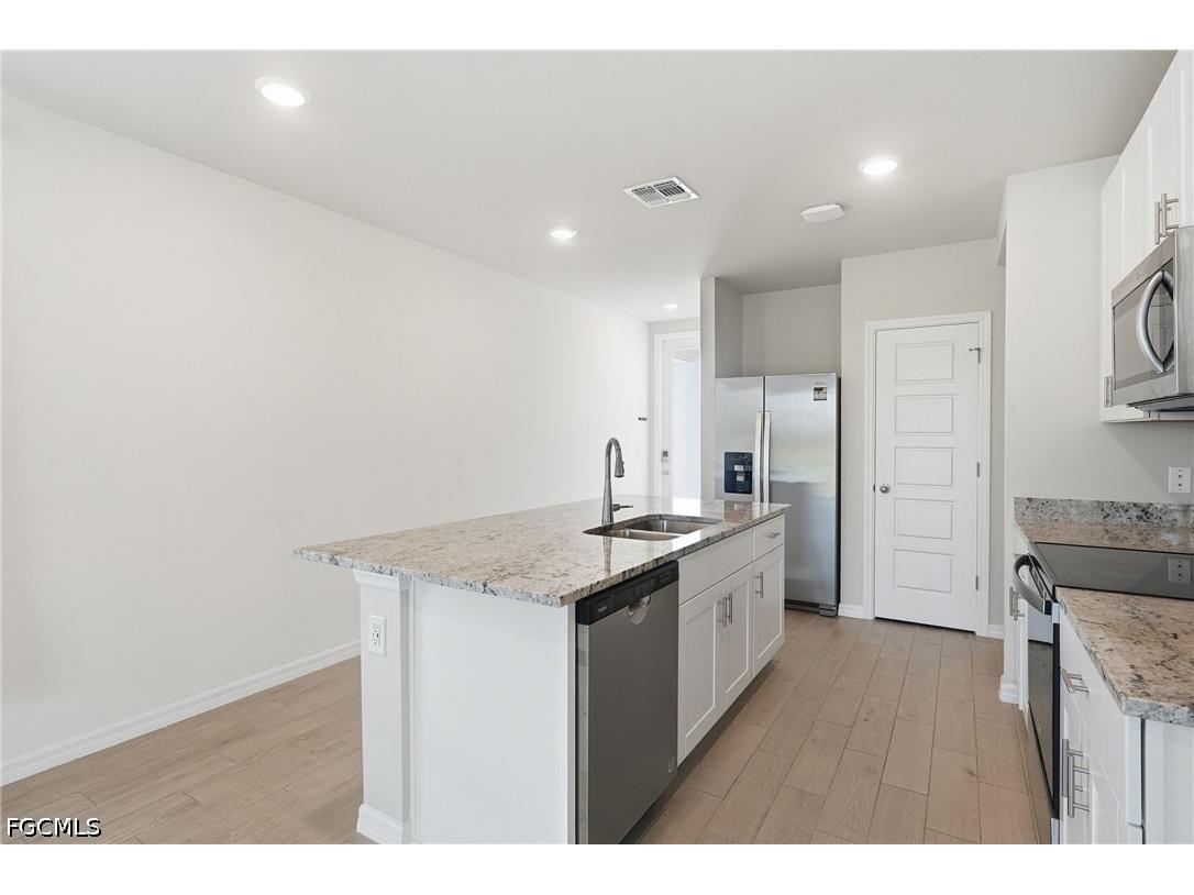 44197 Frontier Drive Punta Gorda FL 33982 2026029088 image3