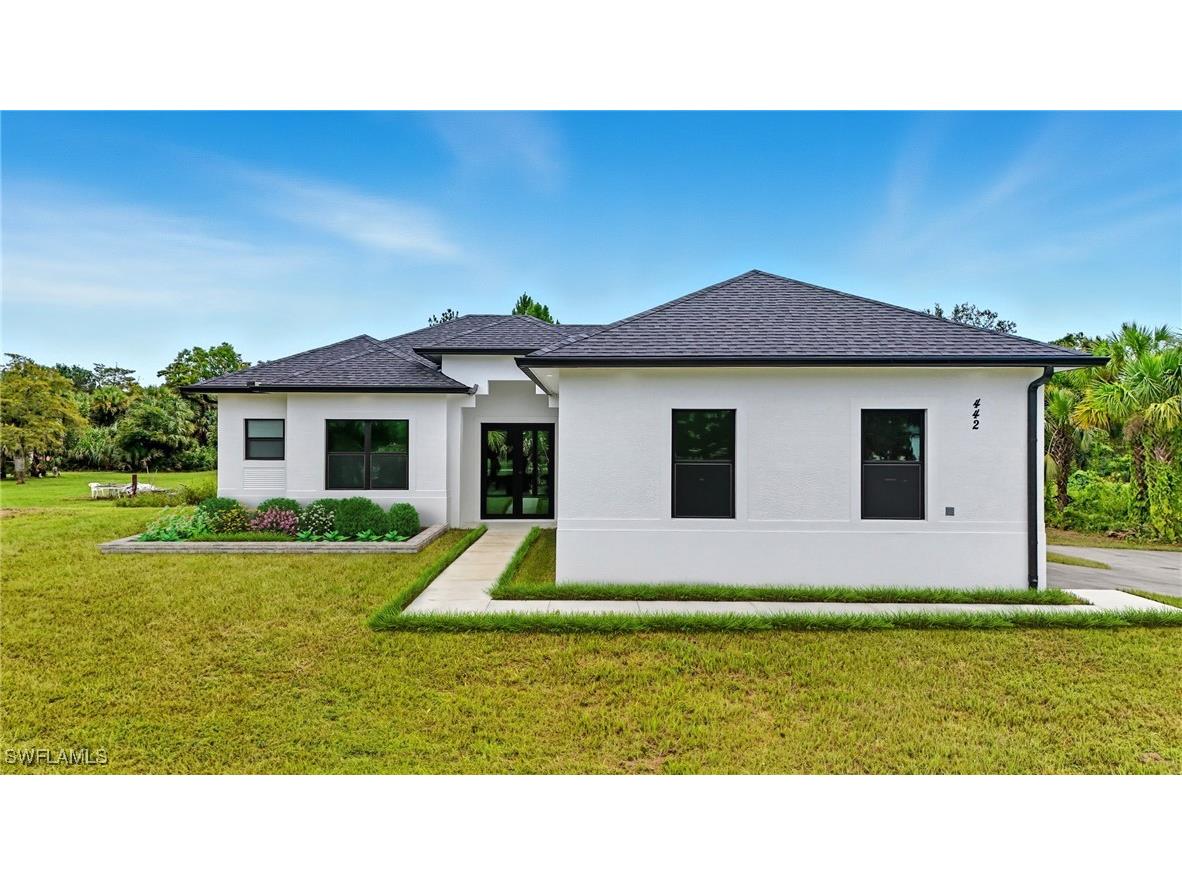 442 4th Street SE Naples FL 34117 225072012 image1