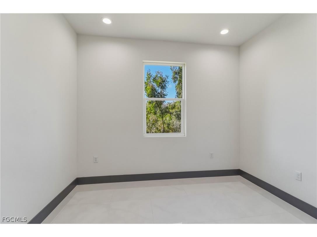 442 Mercedes Court Lehigh Acres FL 33972 2026010612 image29