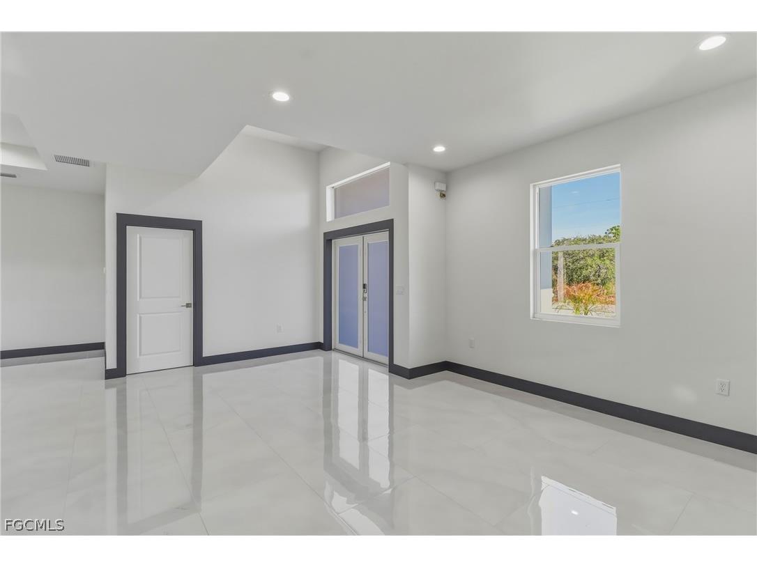 442 Mercedes Court Lehigh Acres FL 33972 2026010612 image36