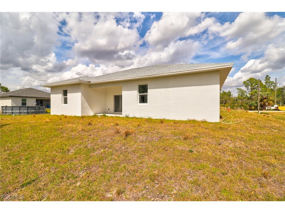 442 Mercedes Court Lehigh Acres FL 33972 2026010612 image44