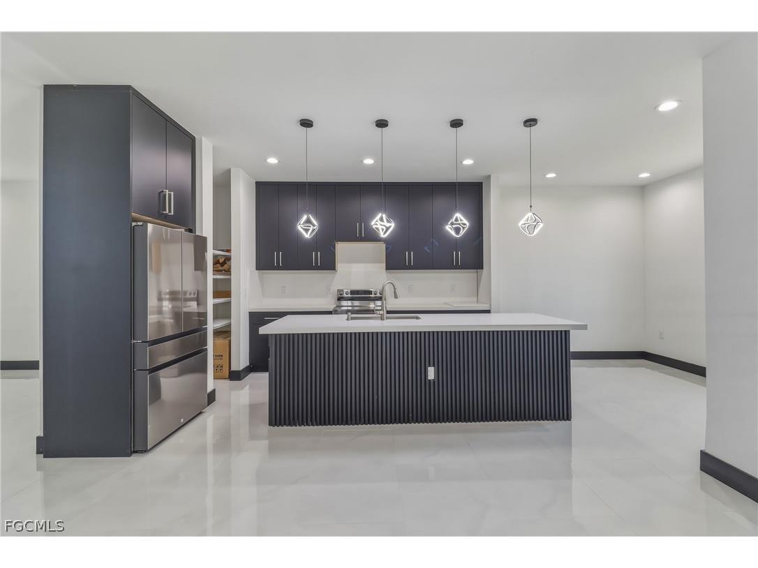 442 Mercedes Court Lehigh Acres FL 33972 2026010612 image7