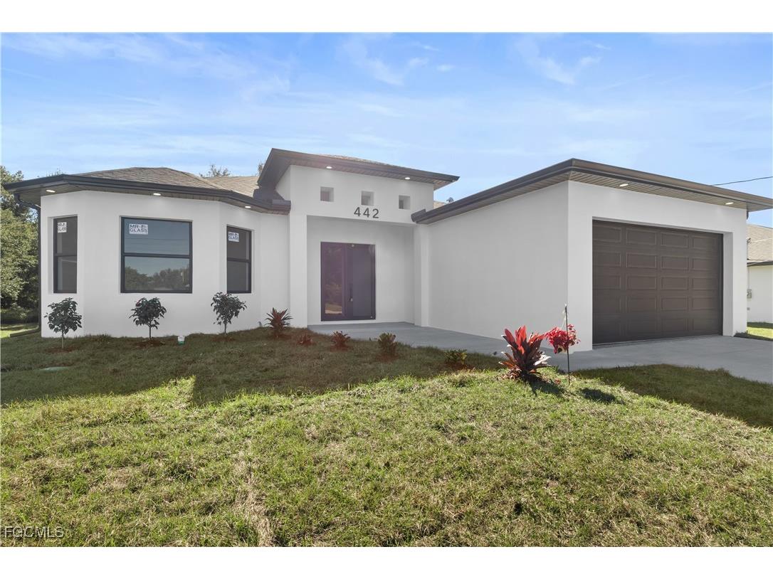 442 Poplar Street Lehigh Acres FL 33974 2026002040 image1