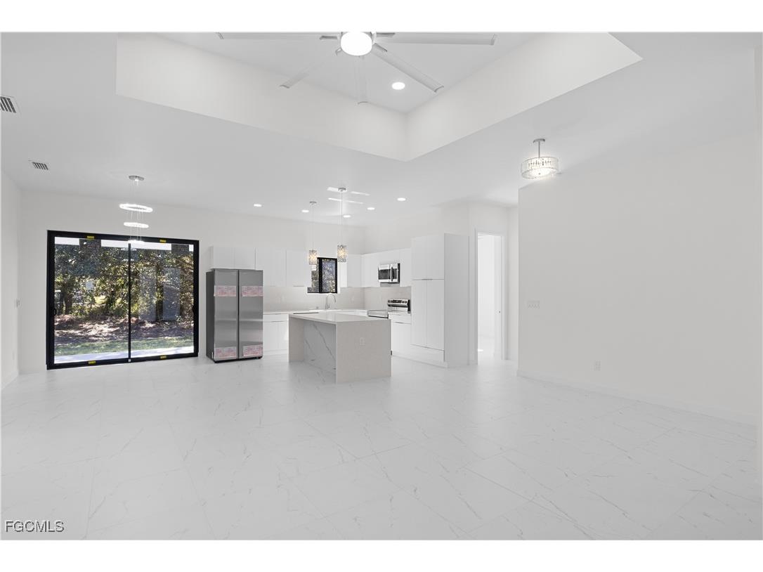 442 Poplar Street Lehigh Acres FL 33974 2026002040 image11