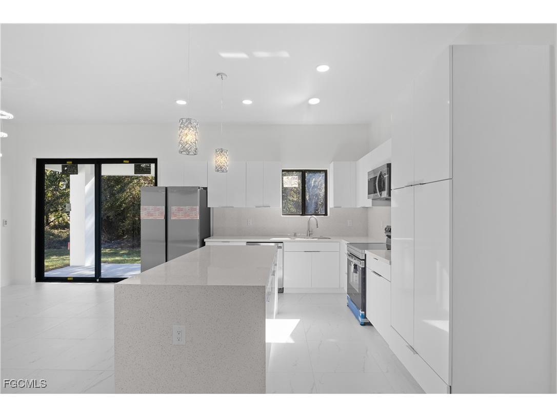 442 Poplar Street Lehigh Acres FL 33974 2026002040 image15