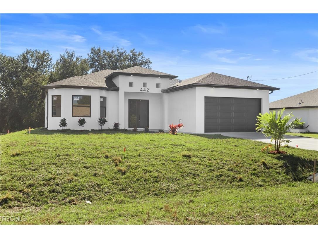 442 Poplar Street Lehigh Acres FL 33974 2026002040 image8