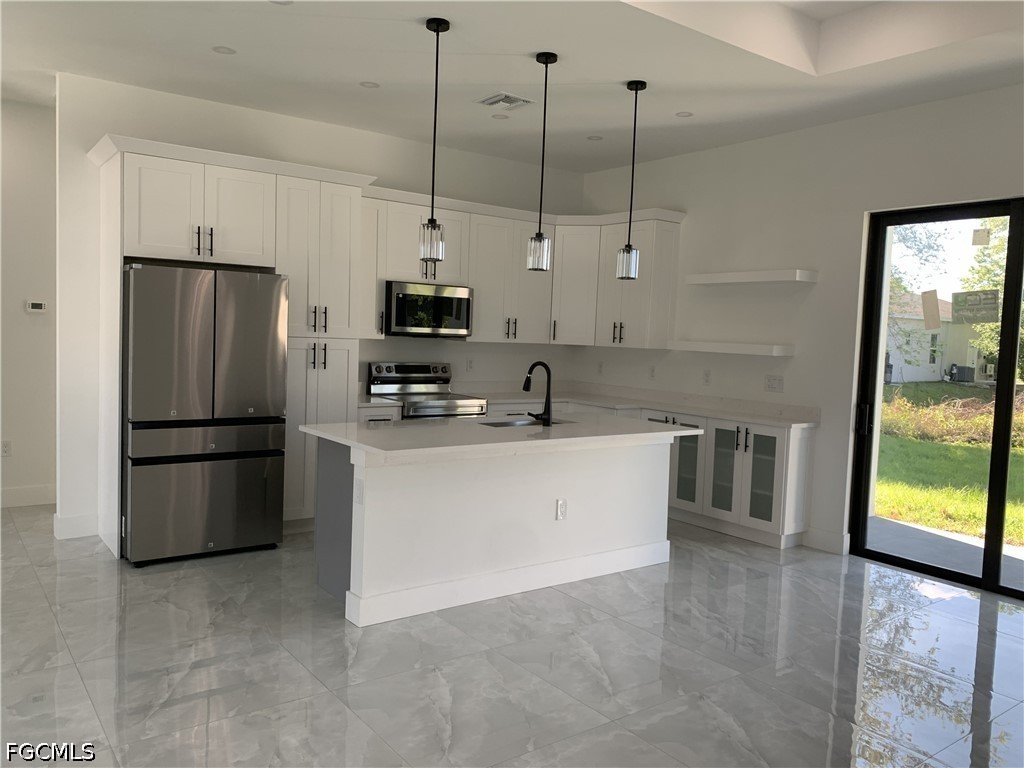 442 Redwing Street Lehigh Acres FL 33974 2026014551 image2