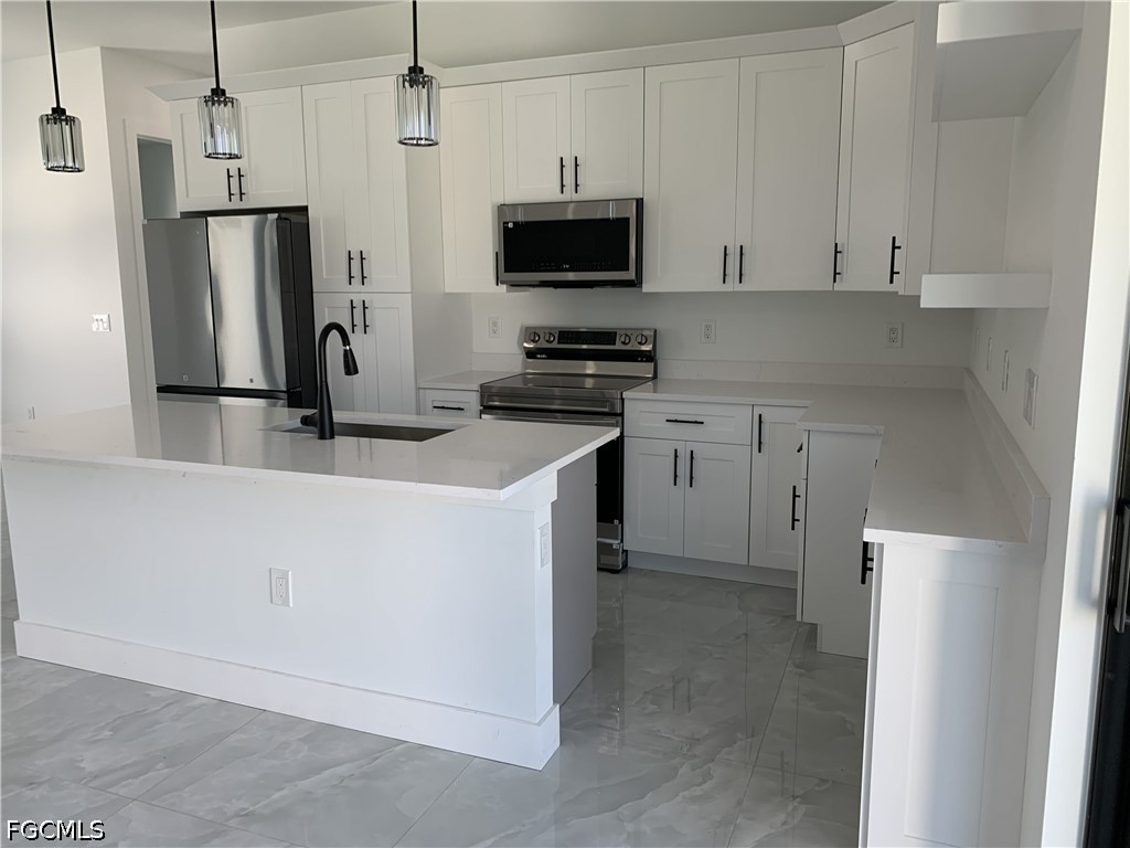 442 Redwing Street Lehigh Acres FL 33974 2026014551 image5