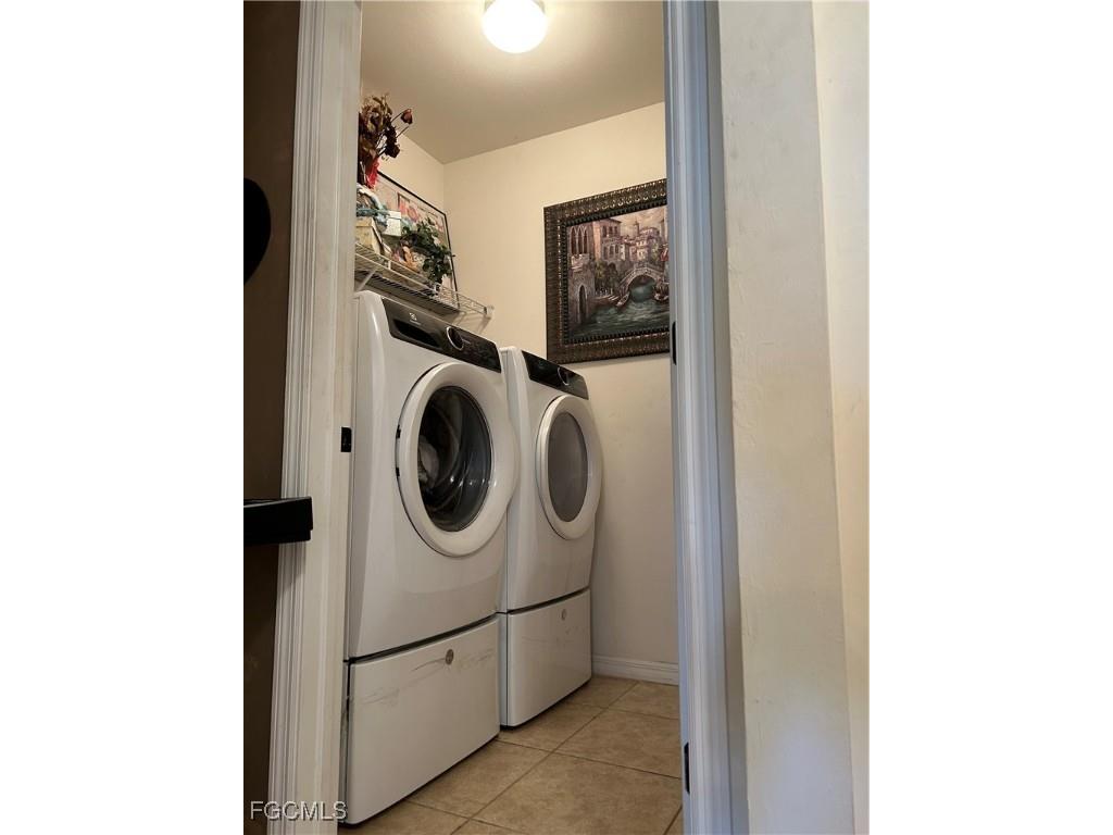 442 SW 19th Lane Cape Coral FL 33991 2025001208 image18