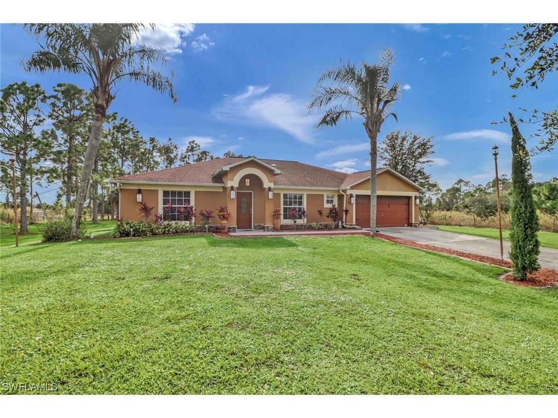 4420 43rd Avenue NE Naples FL 34120 223089647 image1