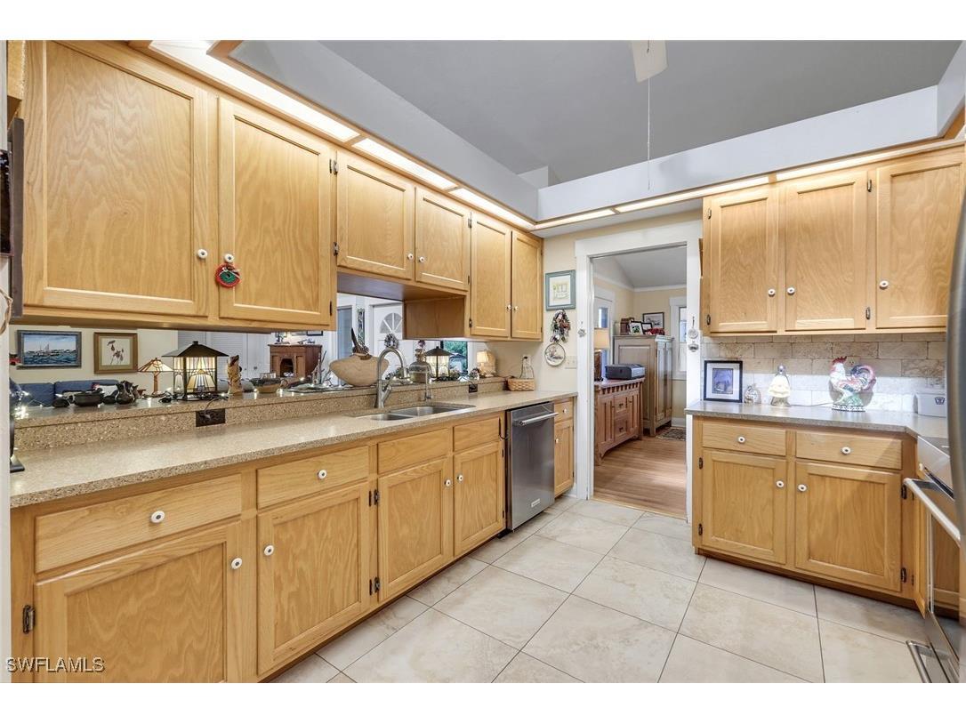 4420 7th Avenue SW Naples FL 34119 225081266 image18