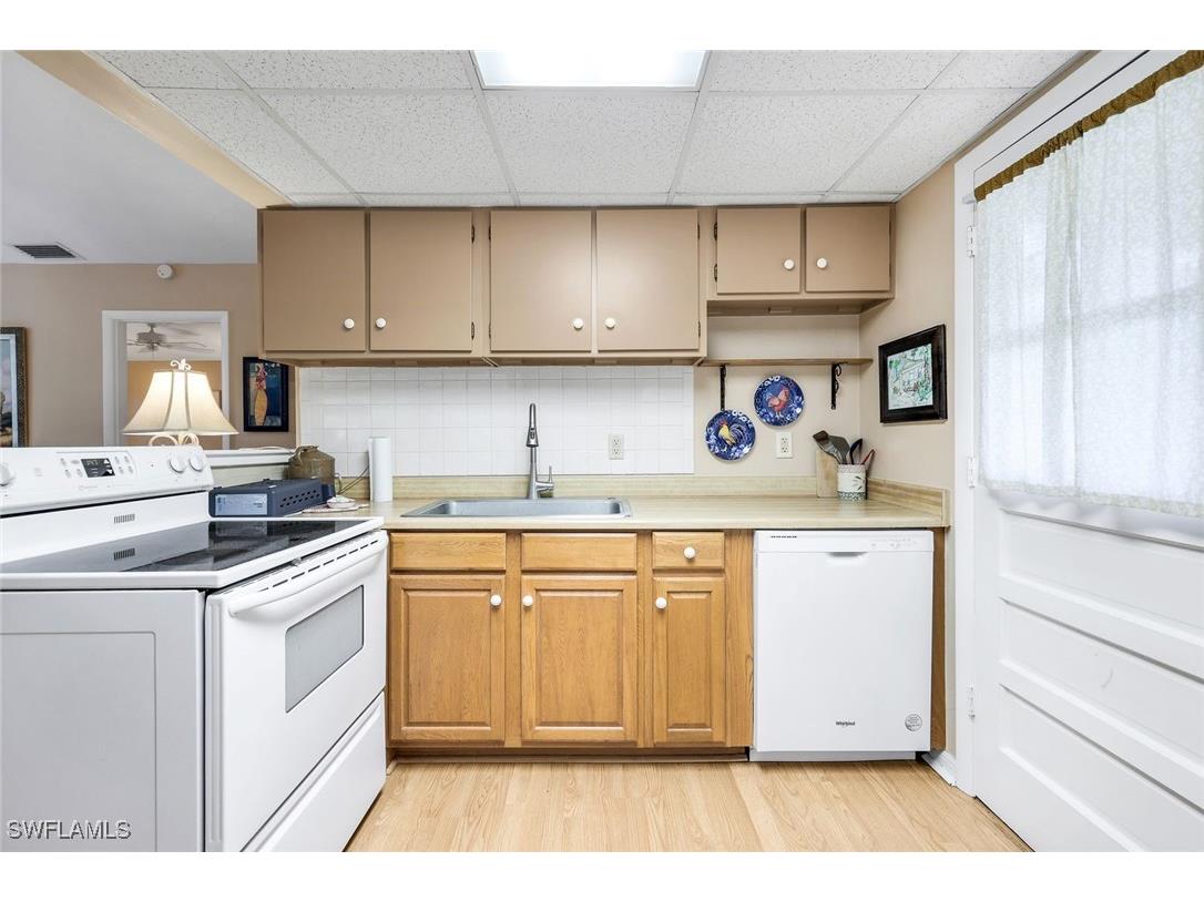 4420 7th Avenue SW Naples FL 34119 225081266 image32