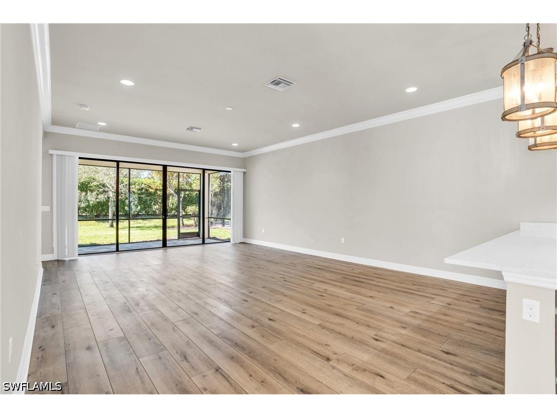 4420 Aurora Street Naples FL 34119 226020049 image3