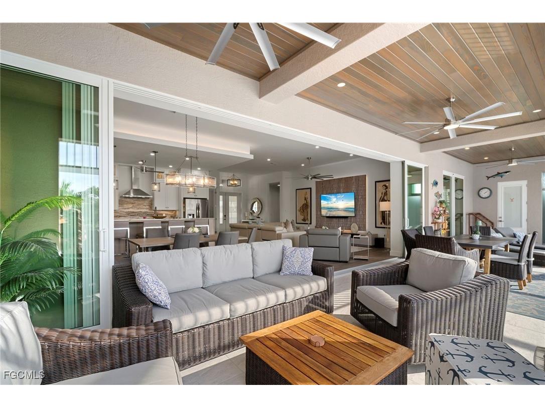 4420 SW 24th Avenue Cape Coral FL 33914 2025024100 image27