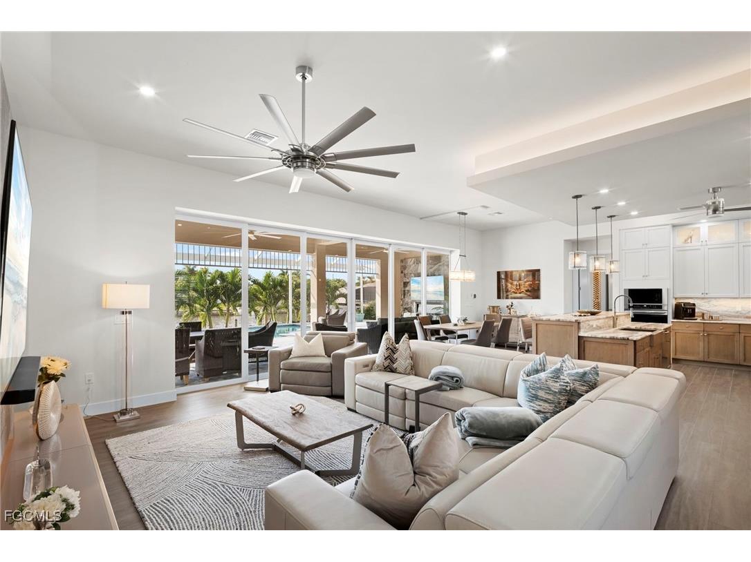 4420 SW 24th Avenue Cape Coral FL 33914 2025024100 image7