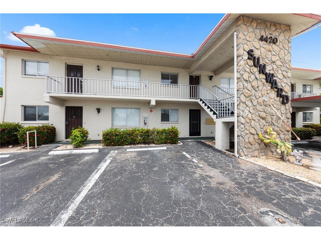 4420 Santa Barbara Boulevard #105 Cape Coral FL 33914 225059330 image2