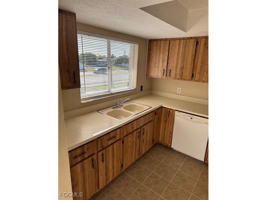 4420 Santa Barbara Boulevard #205 Cape Coral FL 33914 2025015869 image12