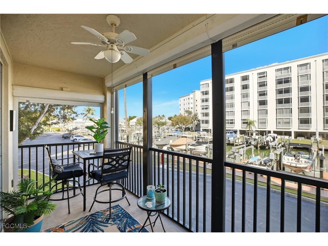 4421 Bay Beach Lane #611 Fort Myers Beach FL 33931 2026004318 image1
