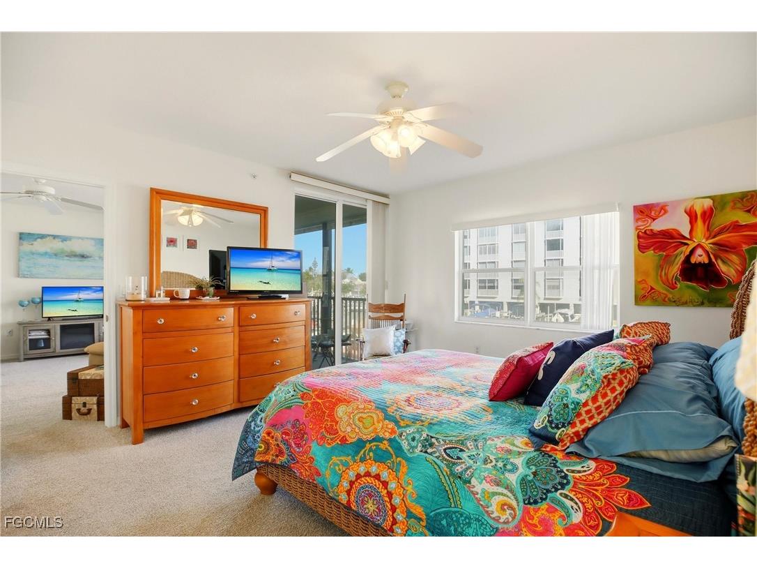 4421 Bay Beach Lane #611 Fort Myers Beach FL 33931 2026004318 image16