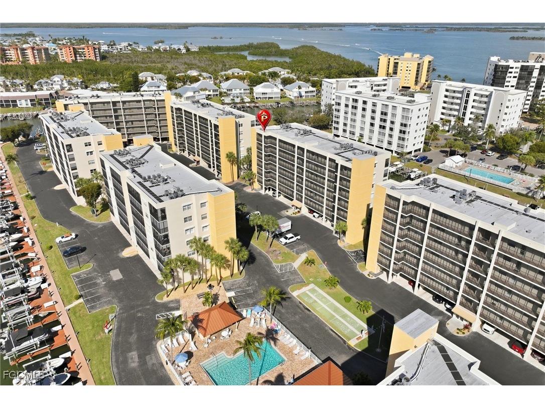 4421 Bay Beach Lane #611 Fort Myers Beach FL 33931 2026004318 image2