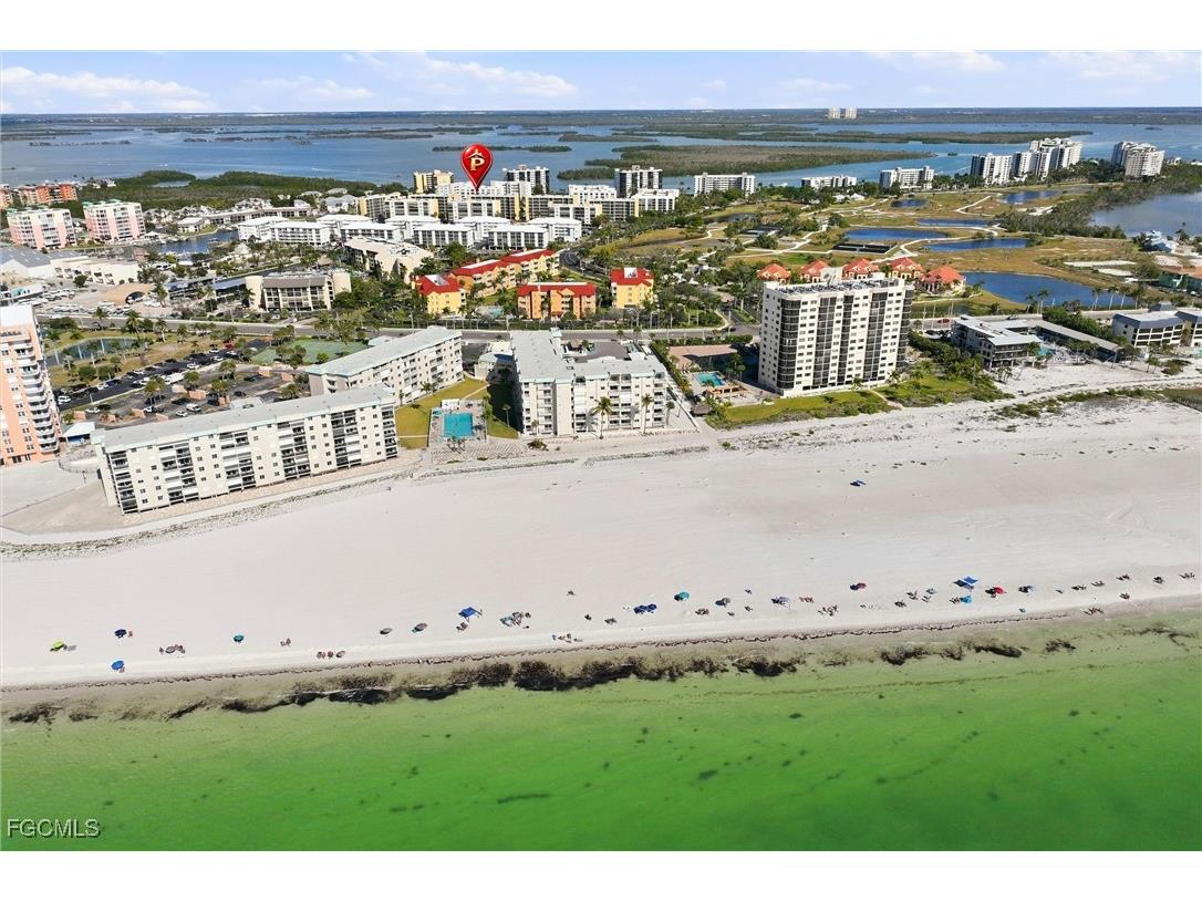 4421 Bay Beach Lane #611 Fort Myers Beach FL 33931 2026004318 image38
