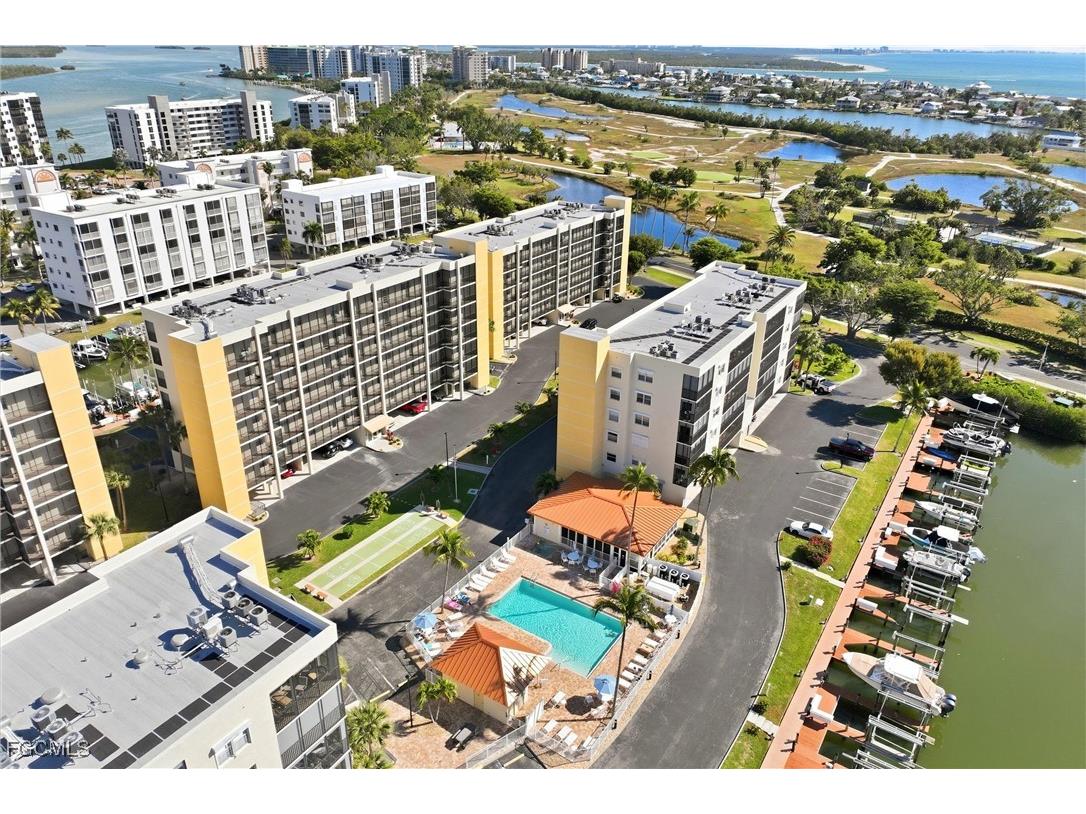 4421 Bay Beach Lane #611 Fort Myers Beach FL 33931 2026004318 image39