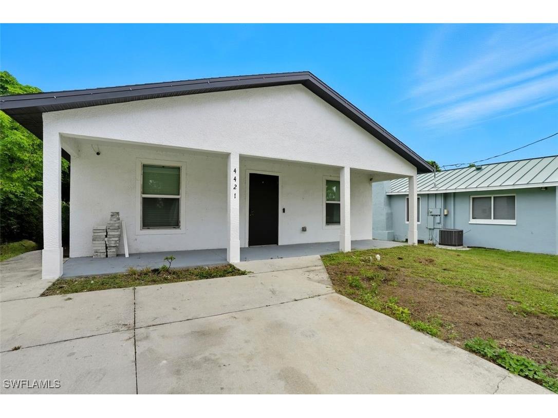 4421 Bessie Avenue Fort Myers FL 33905 225071362 image1