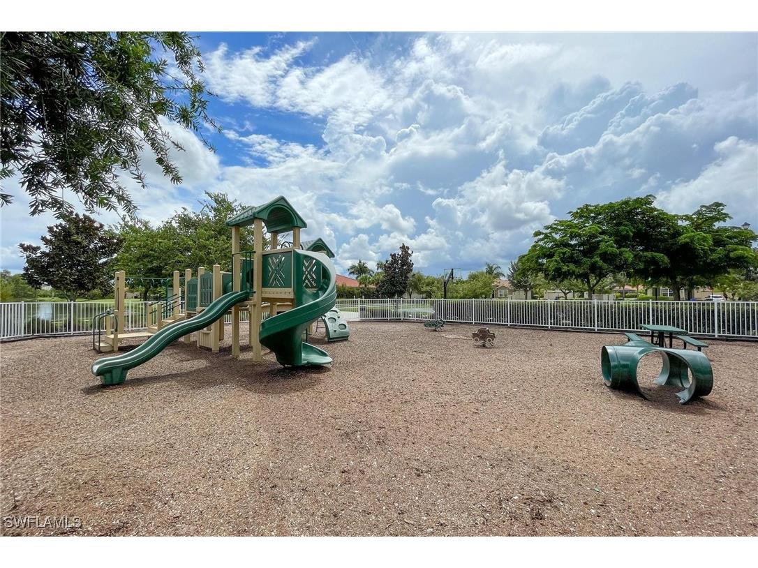 4421 Dutchess Park Road Fort Myers FL 33916 225052620 image35