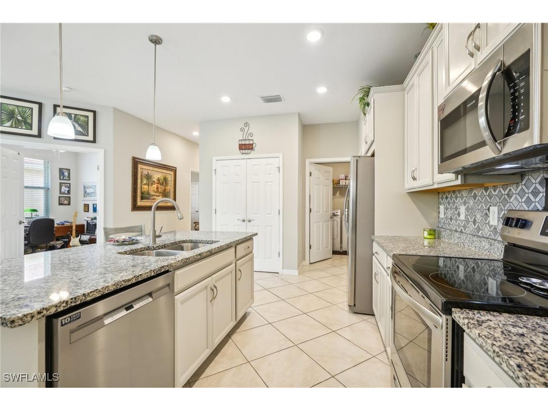 4421 Dutchess Park Road Fort Myers FL 33916 225052620 image7