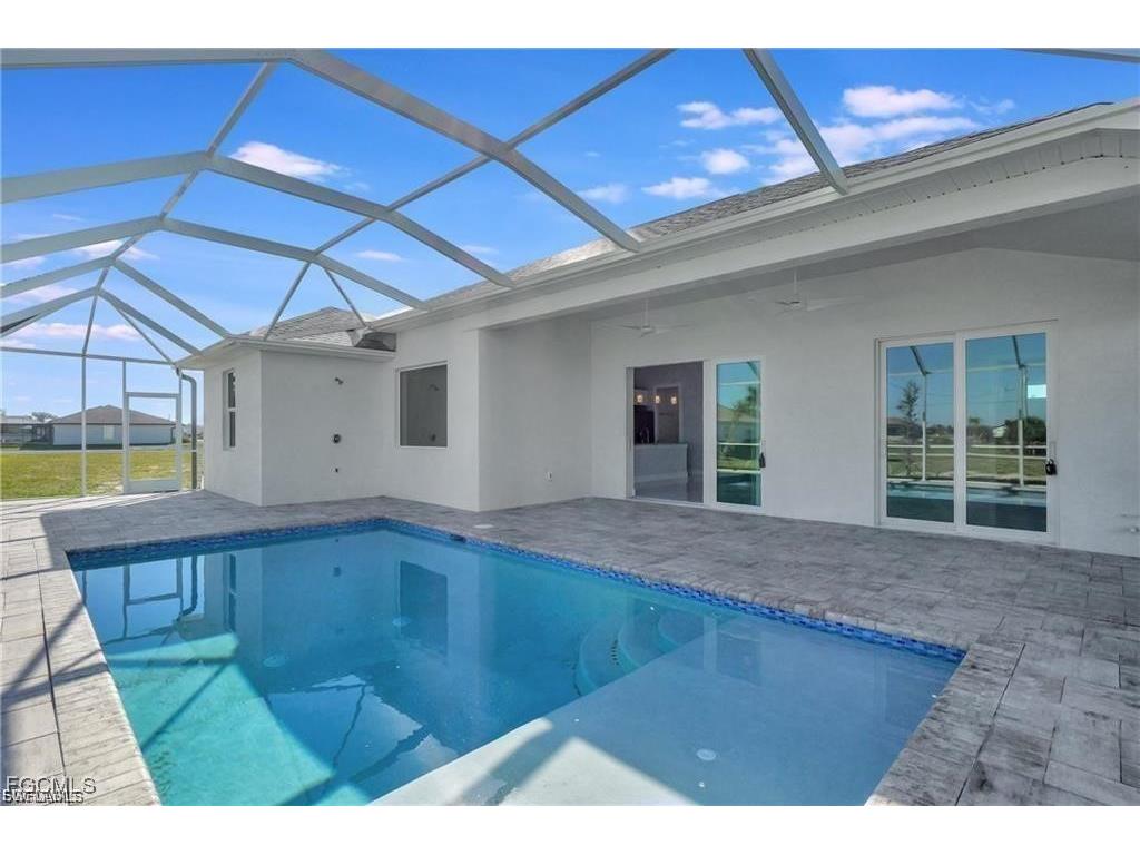 4421 NW 32nd Lane Cape Coral FL 33993 2025020143 image1