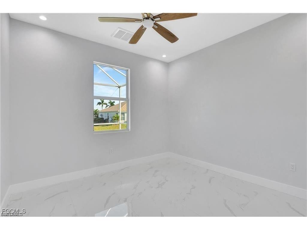 4421 NW 32nd Lane Cape Coral FL 33993 2025020143 image17